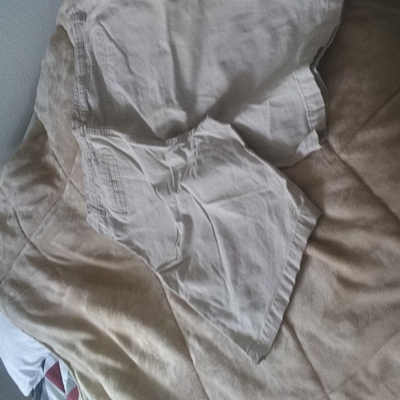 Shorts - Picture 2 of 2